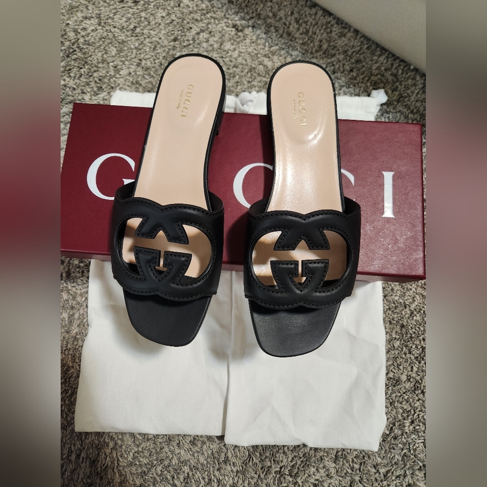 ✨️New GUCCI Leather Sandals Cosmos Softy Black 38